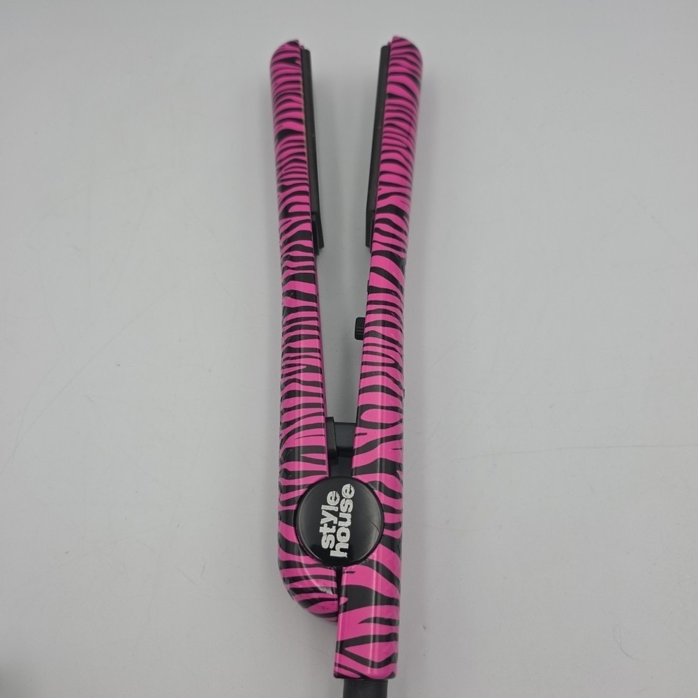 Style House Professional Styling Iron (Pink Zebra)